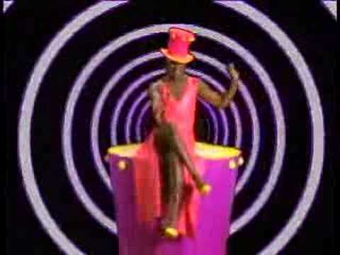 Din Daa Daa by Kevin Aviance