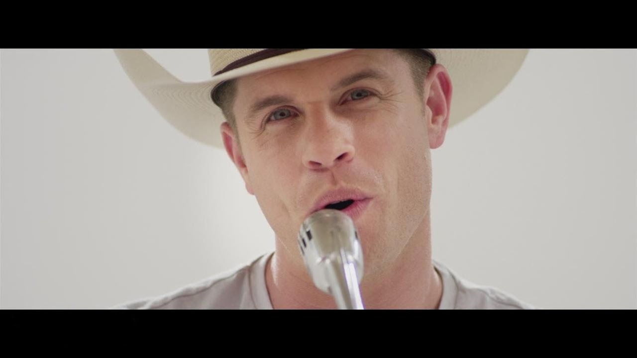 Seein' Red by Dustin Lynch