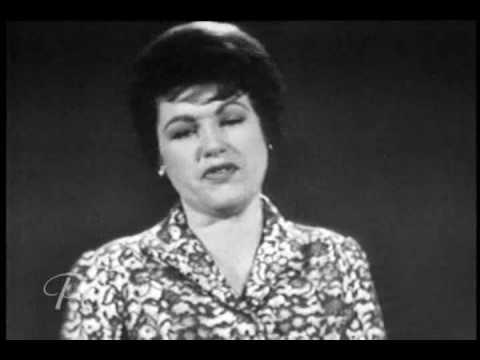 I Fall To Pieces by Patsy Cline