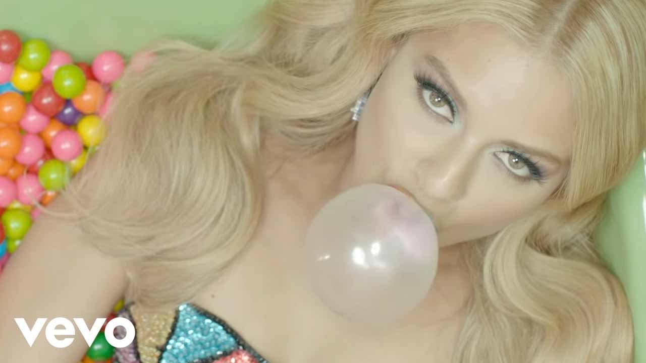 Big Banana by Havana Brown featuring R3hab