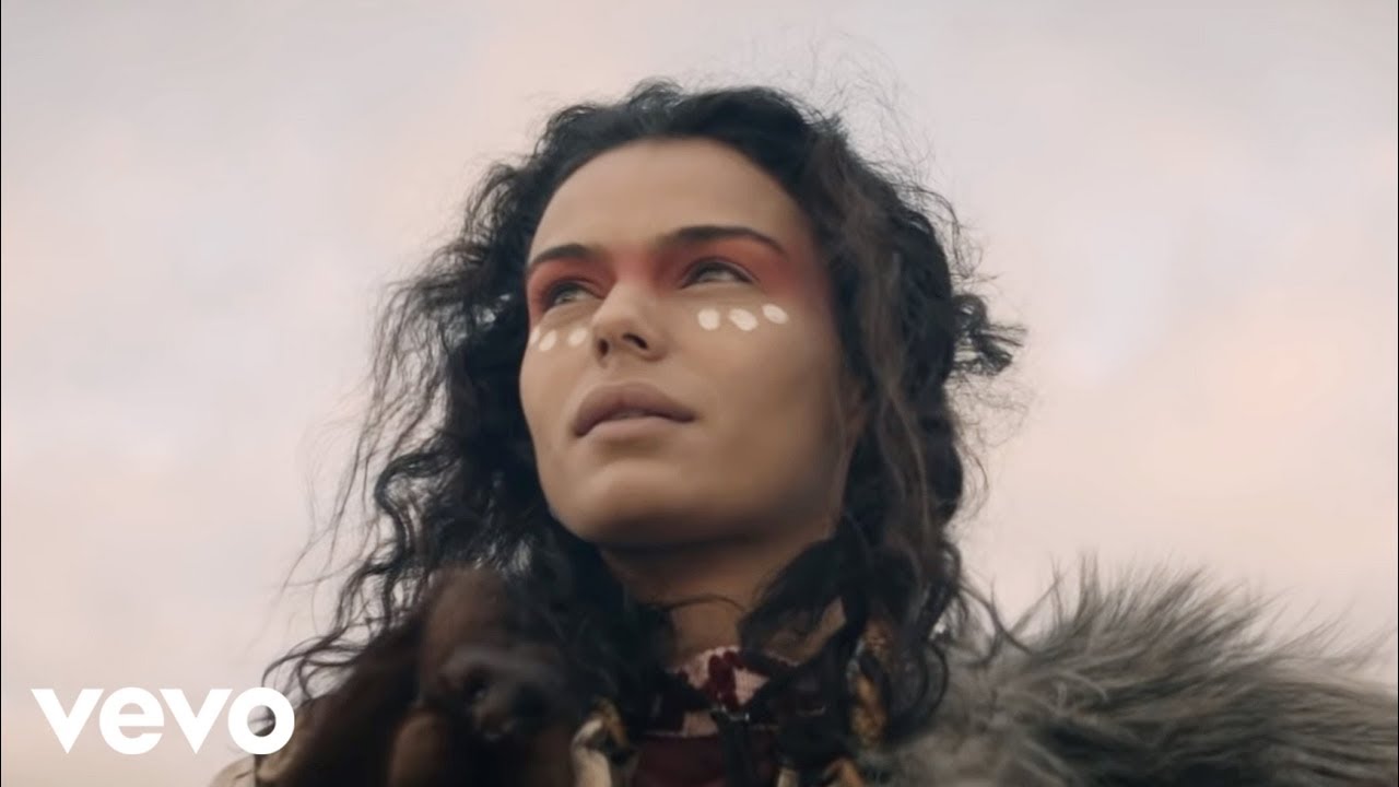 Fire in My Soul by Oliver Heldens featuring Shungudzo