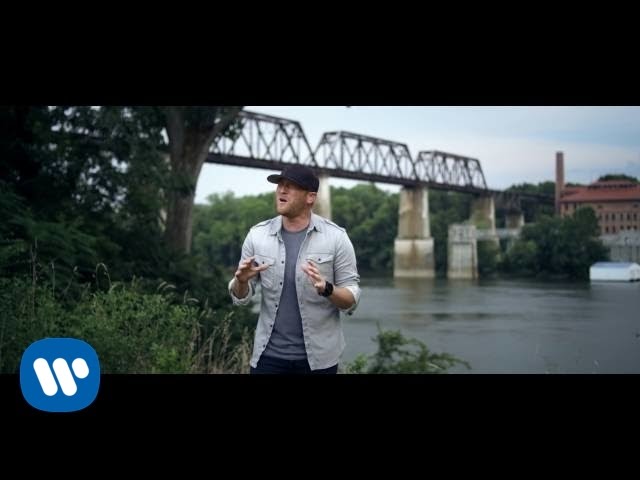 Middle of a Memory by Cole Swindell