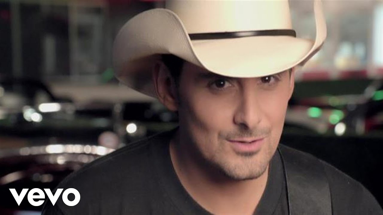 Old Alabama by Brad Paisley featuring Alabama
