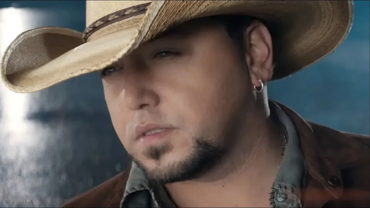 Tonight Looks Good on You by Jason Aldean